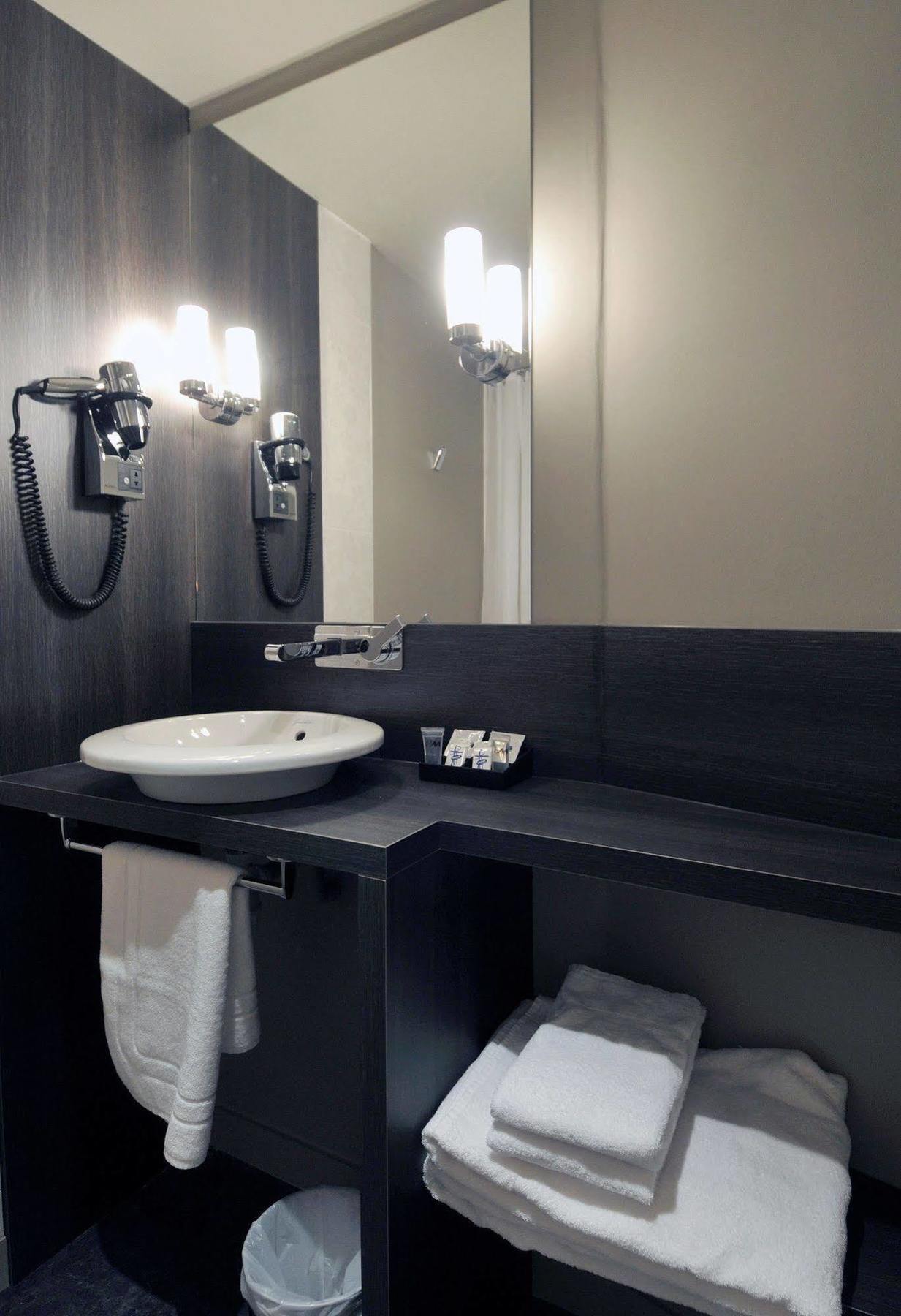Residence Otelia Affaires & Bien-Etre Lyon Ngoại thất bức ảnh